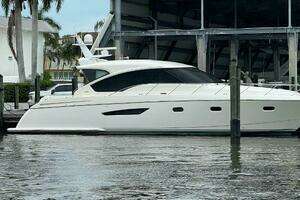 2010 Tiara Yachts 5800 Sovran thumbnail 6