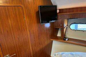 2010 Tiara Yachts 5800 Sovran thumbnail 70