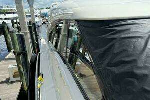 2010 Tiara Yachts 5800 Sovran thumbnail 108