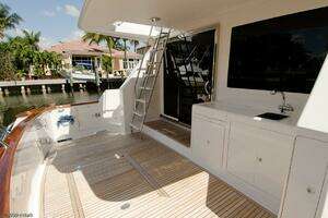 2005 Ocean Alexander 58 Motor Yacht thumbnail 2