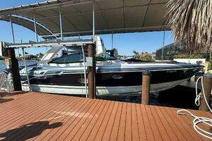  2020 Formula 350 Crossover Bowrider Yacht For Sale in Cape Coral FL