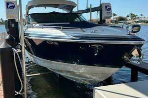  2020 Formula 350 Crossover Bowrider Yacht For Sale in Cape Coral FL