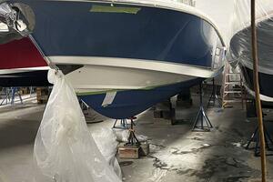Boston Whaler 350 Outrage