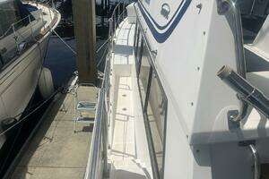 1987 Symbol 44 Sun Deck MK II thumbnail 11