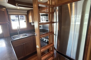 45' Northwest galley pantry