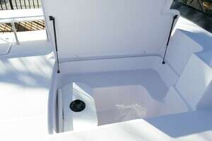 HULL 009 39ft Gemini Yacht For Sale