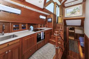 Freedom 66ft Sabre Yacht For Sale