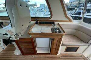 2008 Sabre 42 Hardtop Express thumbnail 17