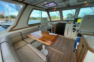 2008 Sabre 42 Hardtop Express thumbnail 11