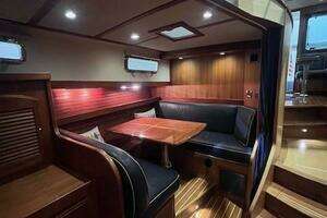 2011 Sabre 40 Sedan thumbnail 32