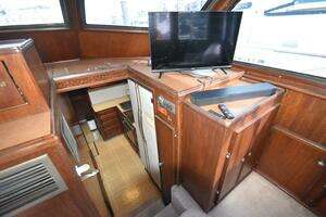 Lady B 46ft Hatteras Yacht For Sale