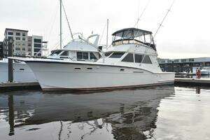 Lady B 46ft Hatteras Yacht For Sale