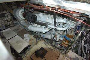 Lady B 46ft Hatteras Yacht For Sale