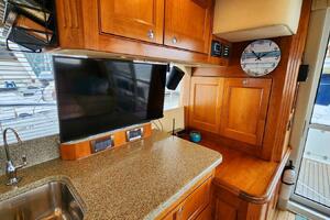 22 Interior Galley