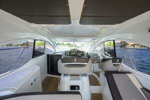 2015 Beneteau 38 GT thumbnail 17