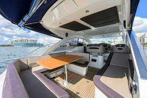 2015 Beneteau 38 GT thumbnail 32