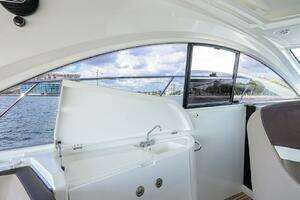 2015 Beneteau 38 GT thumbnail 39