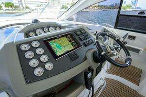 2015 Beneteau 38 GT thumbnail 21