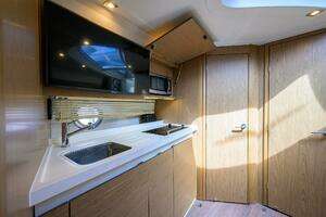 2015 Beneteau 38 GT thumbnail 8