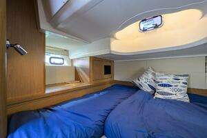 2015 Beneteau 38 GT thumbnail 11
