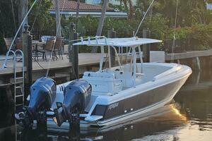 32ft Intrepid Yacht For Sale