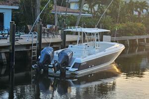 32ft Intrepid Yacht For Sale