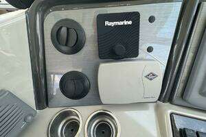 2006 Sea Ray 40 Motoryacht thumbnail 28