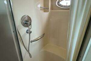 2006 Sea Ray 40 Motoryacht thumbnail 38