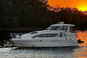 Cool Change 39ft Sea Ray Yacht For Sale