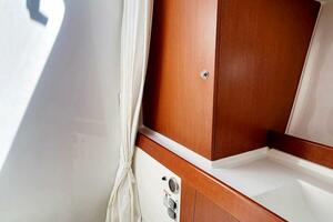 Relief Valve 34ft Beneteau Yacht For Sale