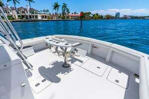 2005 Hatteras 50 Convertible thumbnail 7