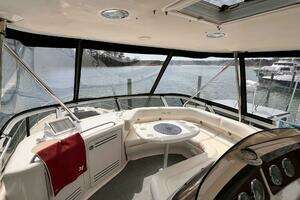 2004 Sea Ray 480 Sedan Bridge thumbnail 42