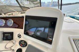 2004 Sea Ray 480 Sedan Bridge thumbnail 38