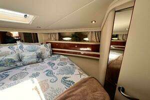2004 Sea Ray 480 Sedan Bridge thumbnail 23