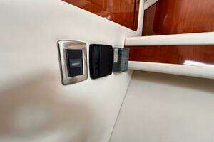 2004 Sea Ray 480 Sedan Bridge thumbnail 22