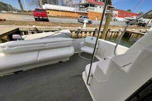 2004 Sea Ray 480 Sedan Bridge thumbnail 33