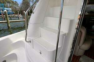 2004 Sea Ray 480 Sedan Bridge thumbnail 46