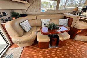2004 Sea Ray 480 Sedan Bridge thumbnail 29