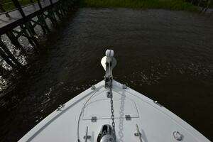 2001 Carolina Classic 28 Express Fisherman thumbnail 2