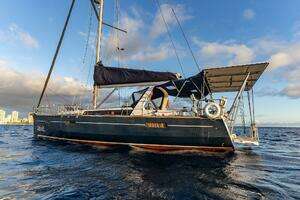 2012 Beneteau Oceanis thumbnail 1