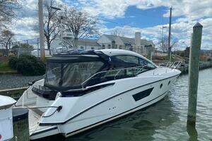  2018 Beneteau Gran Turismo 40 Yacht For Sale in Shady Side MD