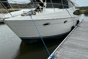 36ft Carver Yacht For Sale