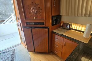 36ft Carver Yacht For Sale