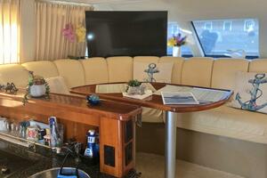 36ft Carver Yacht For Sale