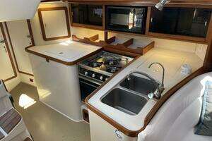 1991 Catalina 42 MKI thumbnail 10