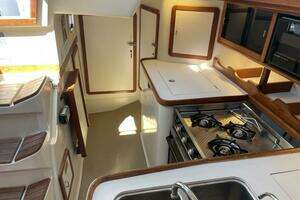 1991 Catalina 42 MKI thumbnail 11