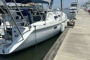 1991 Catalina 42 MKI thumbnail 4