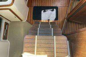 1991 Catalina 42 MKI thumbnail 8