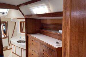 1991 Catalina 42 MKI thumbnail 33
