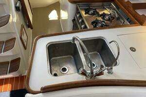 1991 Catalina 42 MKI thumbnail 12